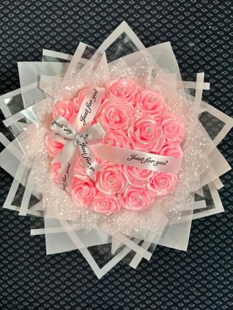 🌹 Pink Rose Ribbon Bouquet