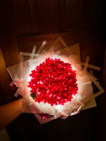 Handcrafted LED Floral Bouquet ✨🌹